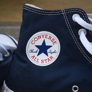 Converse high top size 9